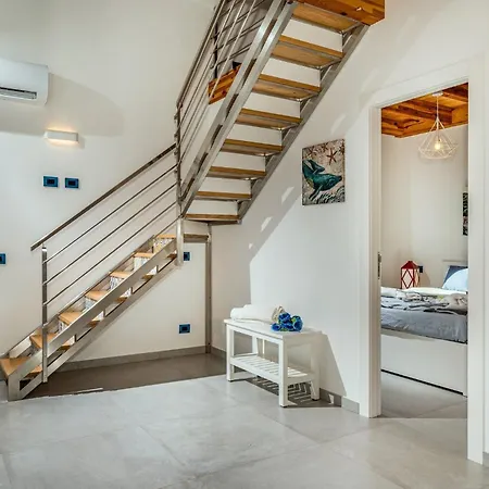 Holidays Vista Torre Bennistra In سكوبيلو